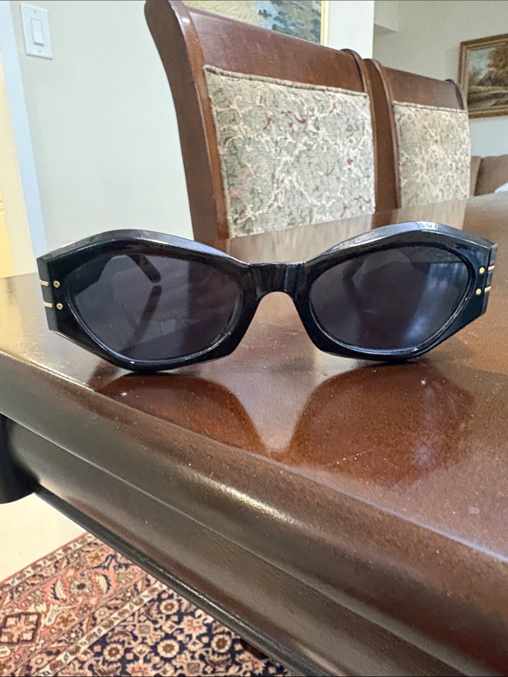 BRAND NEW! Dior eyewear cat frame, no case included.
